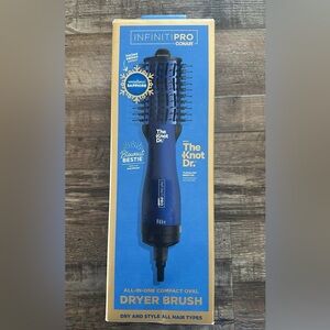 Infiniti Pro Blue Dryer Brush